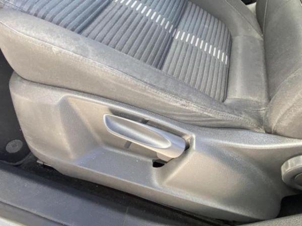 VW  Tiguan 2.0 TDI [SC]