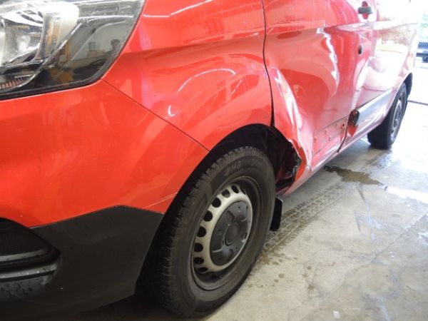 Ford 2.0 TDCi 105 Ambiente Transit Custom L1 [SC]