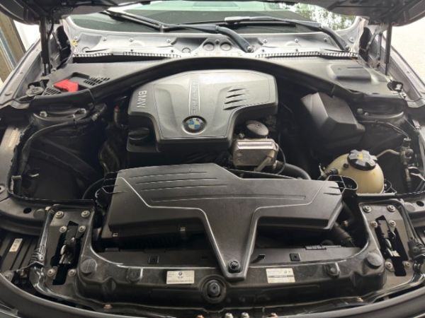 BMW 328 i xDrive Baureihe 3 Touring [SC]