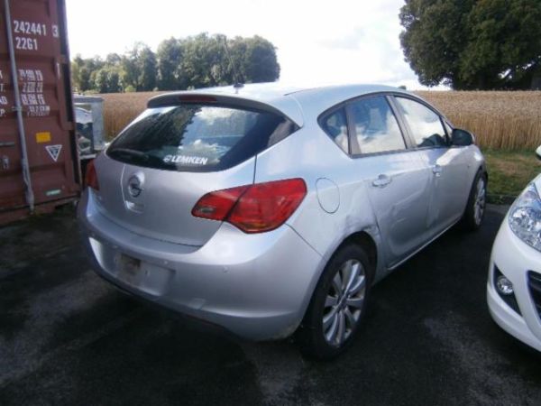 Opel 1.6 ecoTEC Astra [SC]