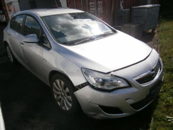 Opel 1.6 ecoTEC Astra [SC]