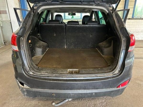 Hyundai 2.0 CRDi 184 Premium 4WD ix35 [SC]