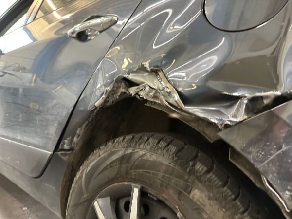 Hyundai 2.0 CRDi 184 Premium 4WD ix35 [SC]
