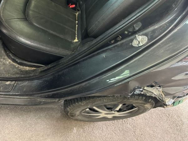 Hyundai 2.0 CRDi 184 Premium 4WD ix35 [SC]