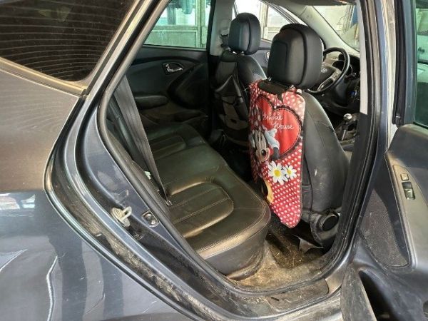 Hyundai 2.0 CRDi 184 Premium 4WD ix35 [SC]