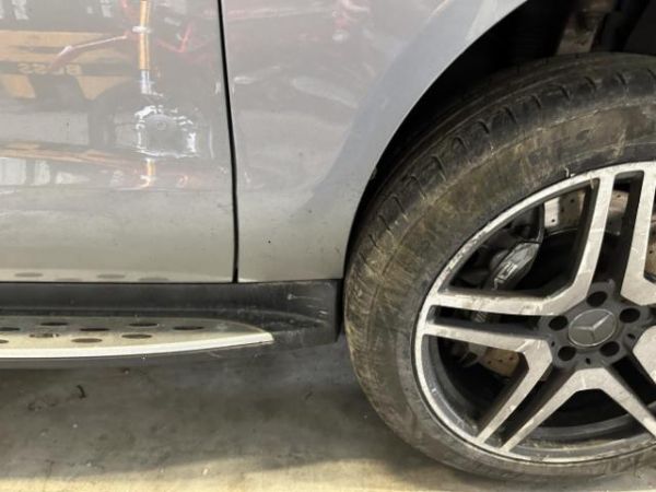 MercedesBenz ML 63 V8 AMG MKlasse W166 [SC]