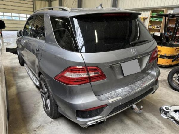 MercedesBenz ML 63 V8 AMG MKlasse W166 [SC]