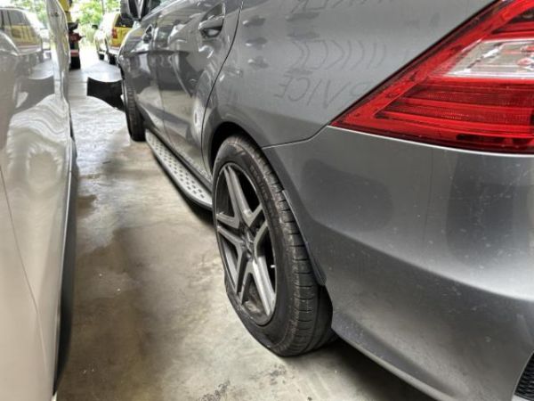 MercedesBenz ML 63 V8 AMG MKlasse W166 [SC]