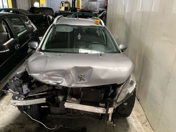 Peugeot 1.2 PureTech Active EGS S/S 2008 [SC]