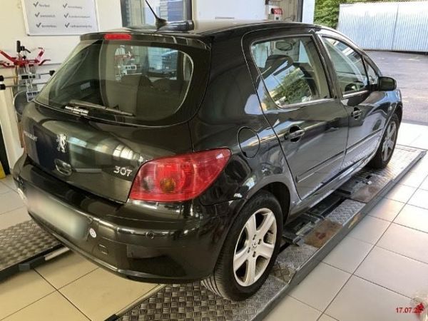 PEUGEOT 307 2.0 16V XS, 140 PS [AZ]