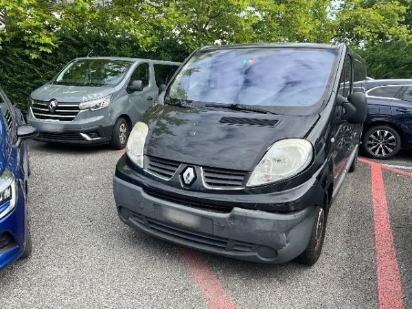 RENAULT Trafic 2.0 dCi 115 2.9t L2H1, 114 PS [AZ]