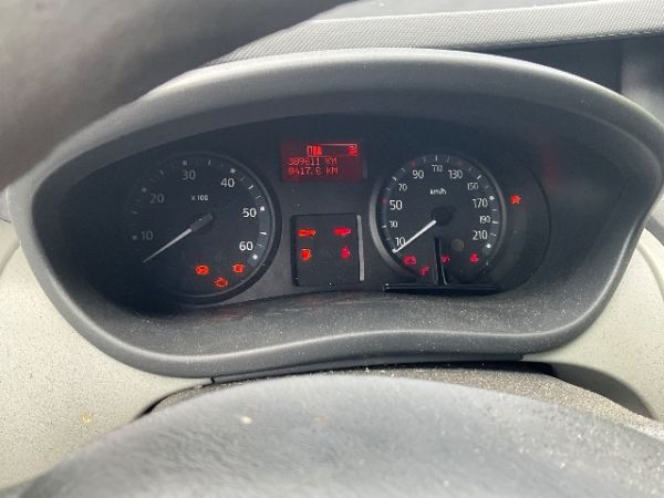 RENAULT Trafic 2.0 dCi 115 2.9t L2H1, 114 PS [AZ]