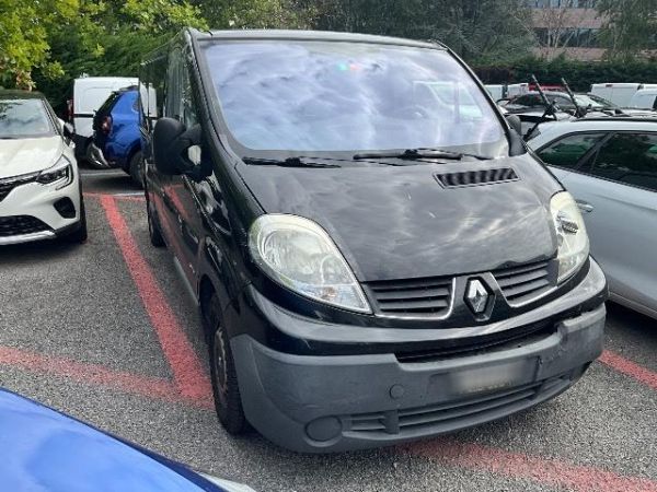 RENAULT Trafic 2.0 dCi 115 2.9t L2H1, 114 PS [AZ]
