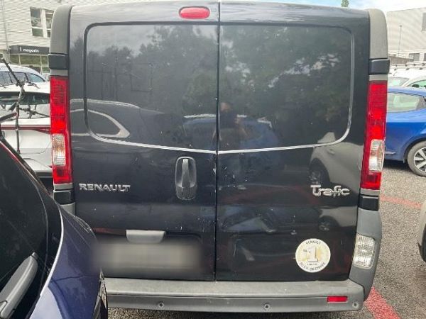 RENAULT Trafic 2.0 dCi 115 2.9t L2H1, 114 PS [AZ]