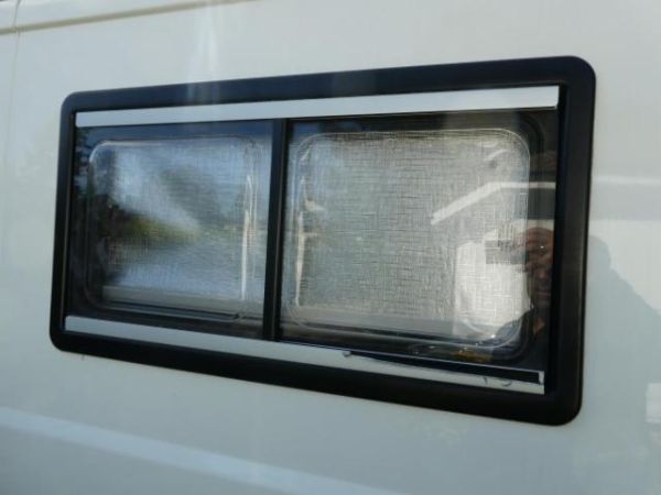 Peugeot 2.2 HDI 150 Active Boxer fourg. 335 L3H2 [SC]