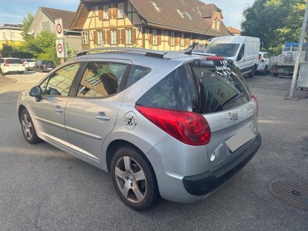 Peugeot 1.6 16V 207 SW [SC]