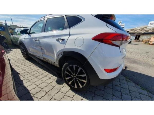 Hyundai 2.0 CRDi 185 Vertex 4WD Tucson [SC]