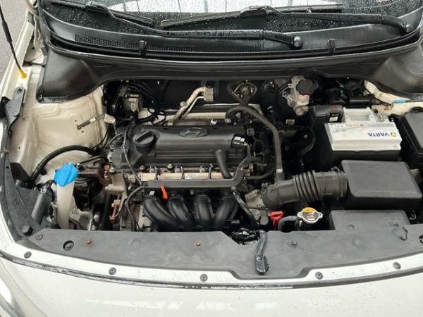 Hyundai 1.4 Amplia i20 [SC]
