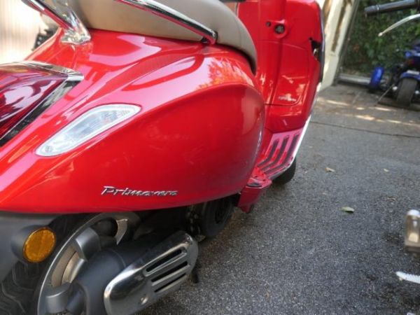 Piaggio 70th Anniversary ABS Vespa 125 Primavera 3V [SC]
