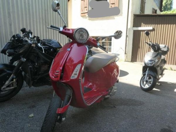 Piaggio 70th Anniversary ABS Vespa 125 Primavera 3V [SC]