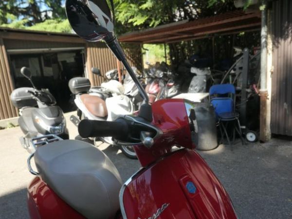 Piaggio 70th Anniversary ABS Vespa 125 Primavera 3V [SC]