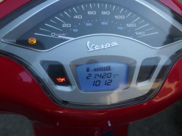 Piaggio 70th Anniversary ABS Vespa 125 Primavera 3V [SC]