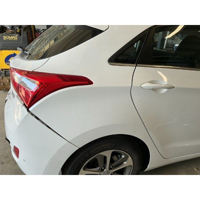 Hyundai 1.6 CRDI ISG I30 [SC]