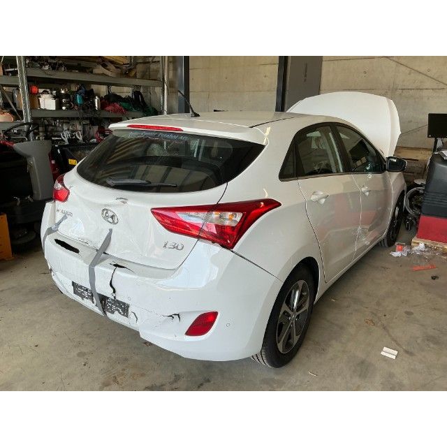 Hyundai 1.6 CRDI ISG I30 [SC]