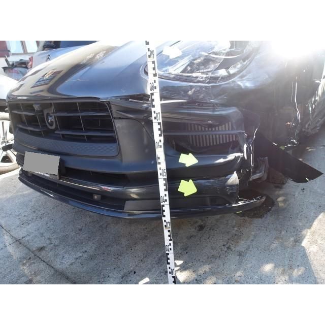 Porsche SUV MACAN GTS [SC]