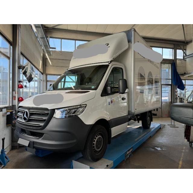 MercedesBenz 316 CDI Sprinter [SC]