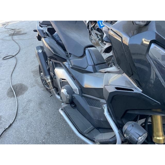 Honda 750 HONDA XADV 750 [SC]
