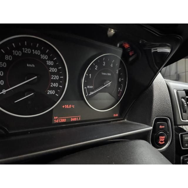 BMW 118i Essential Ed. 1er Reihe F20 [SC]
