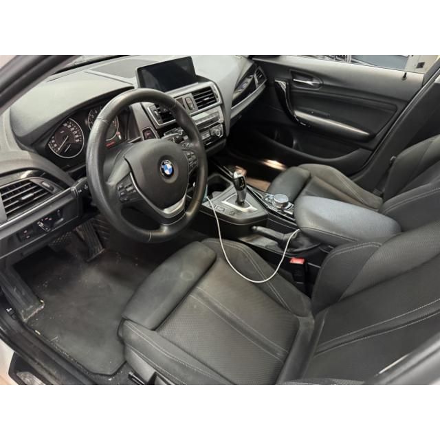 BMW 118i Essential Ed. 1er Reihe F20 [SC]