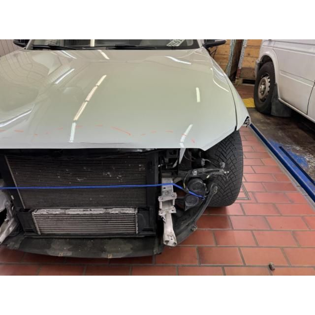 BMW 118i Essential Ed. 1er Reihe F20 [SC]