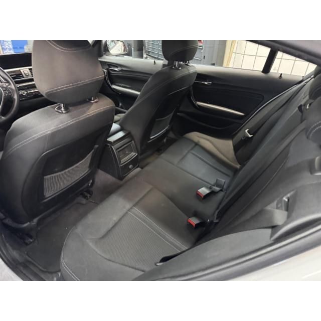 BMW 118i Essential Ed. 1er Reihe F20 [SC]
