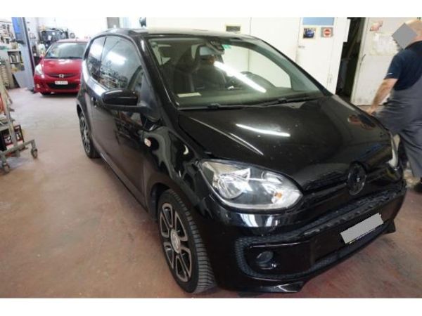 VW  UP [SC]