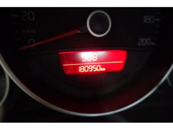 VW  UP [SC]