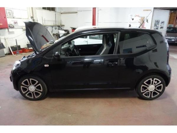 VW  UP [SC]