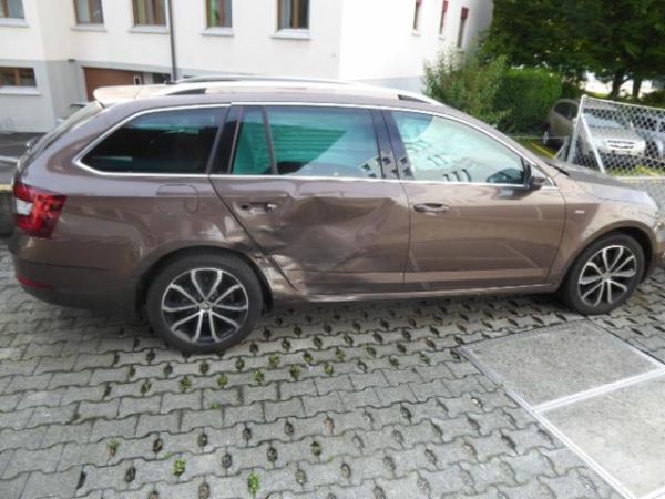 Skoda 2.0 TSI Clever DSG Octavia Combi [SC]