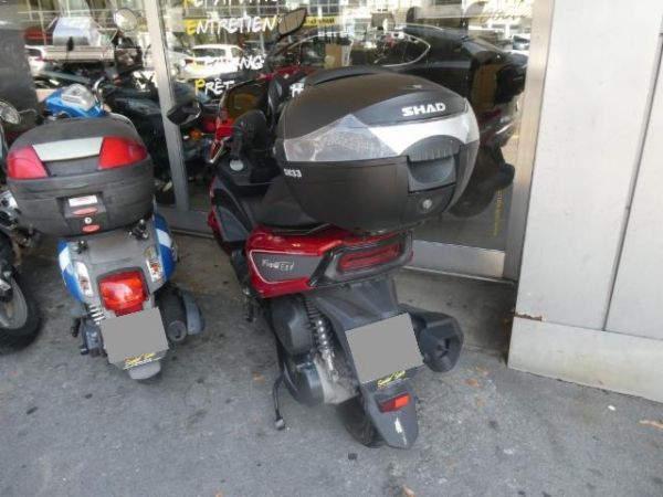 SYM Scooter FNX 125 [SC]