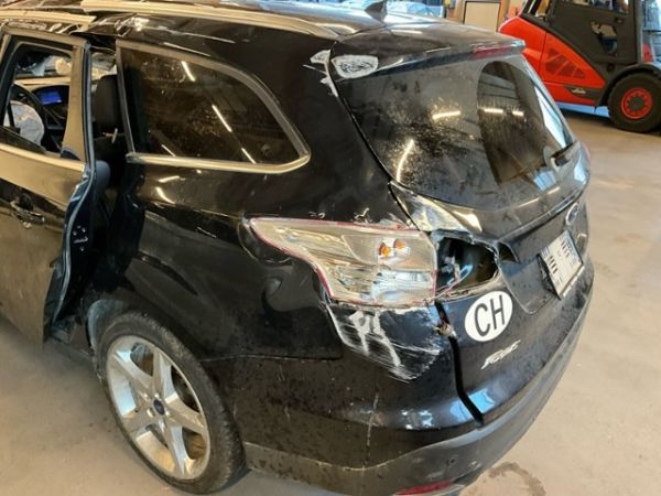 Ford 1.6i EcoB SCTi 182 Titanium Focus Station Wagon [SC]