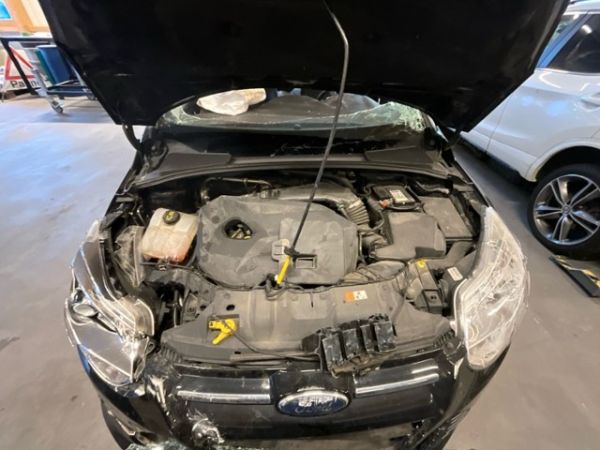 Ford 1.6i EcoB SCTi 182 Titanium Focus Station Wagon [SC]
