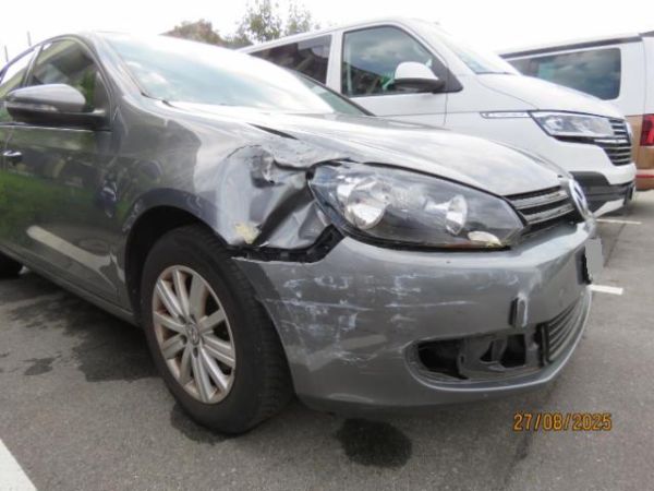 VW 1.2 TSI Trendline Golf VI [SC]