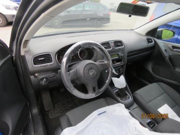 VW 1.2 TSI Trendline Golf VI [SC]