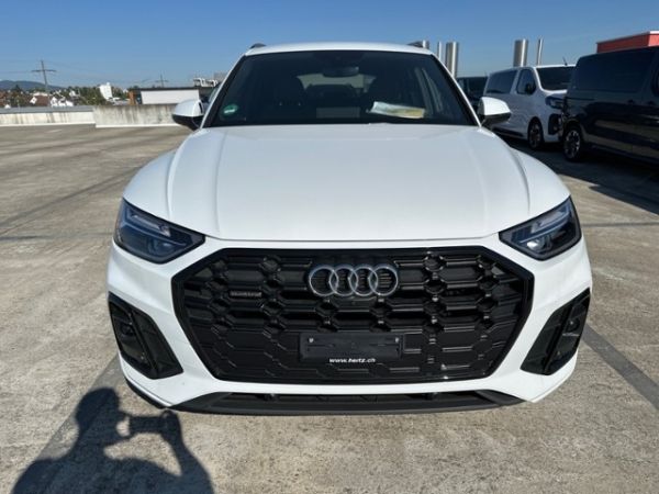 Audi 2.0 40 TDI S Line quattro STr Q5 [SC]