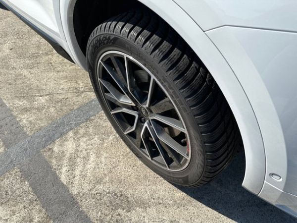 Audi 2.0 40 TDI S Line quattro STr Q5 [SC]