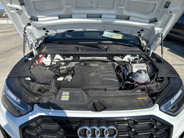 Audi 2.0 40 TDI S Line quattro STr Q5 [SC]
