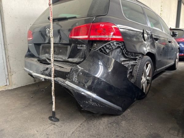 VW 2.0 TDI 140 BlueMT Comfortline Passat Variant [SC]