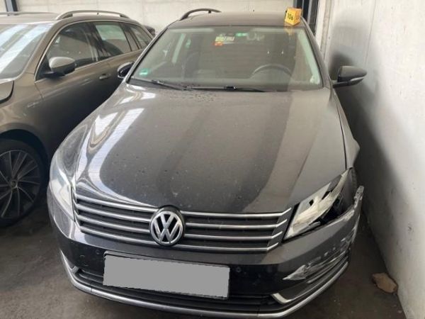 VW 2.0 TDI 140 BlueMT Comfortline Passat Variant [SC]