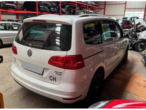 VW 2.0 TDI BlueMTA Highl. DSG Sharan [SC]